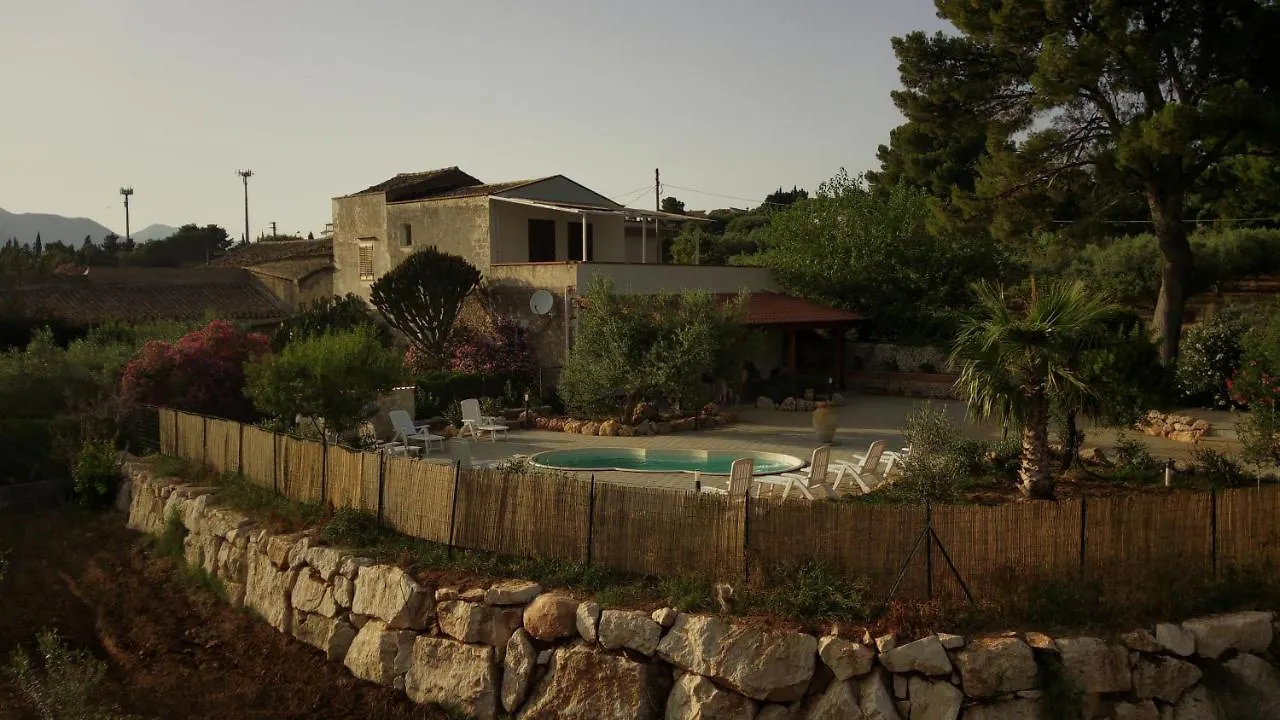 Villa La Giara Castellammare del Golfo 0*,